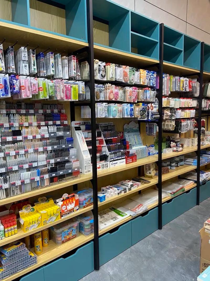 从一支笔到一间店 晨光文具货架里的中国文具生意
